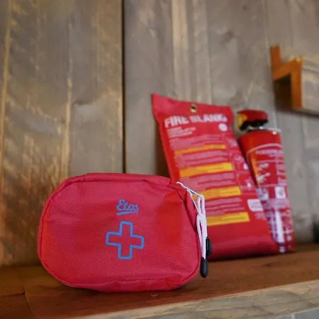 Luxe En Romantische Overnachting 4 Personen Grumpy Luksusowy namiot Behelp