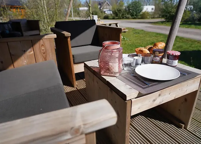 Luxury tent Luxe En Romantische Overnachting 4 Personen Grumpy *